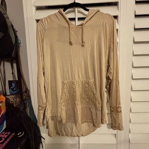 Adorable thin hoodie